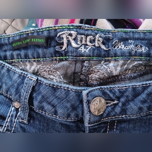 Ultra Low Rise Jean - Picture 3 of 5